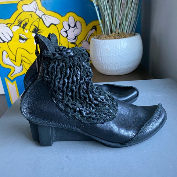 RARE Trippen Crochet Leather Witch Boots goth hippie boho cottagecore 38 7.5 39 - Picture 4 of 8